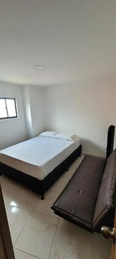 Suramericana Apartamento 4 Medellin